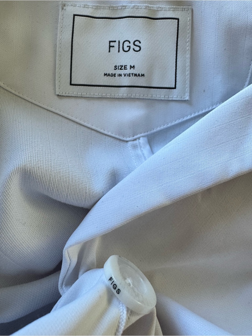 FIGS Bellevue Long Slim Lab Coat Medical Laboratory Dental Veterinary Medium - Picture 3 of 5